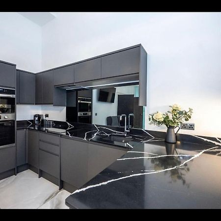 Royal Mile Apartment 2Bedroom Edimburgo Exterior foto